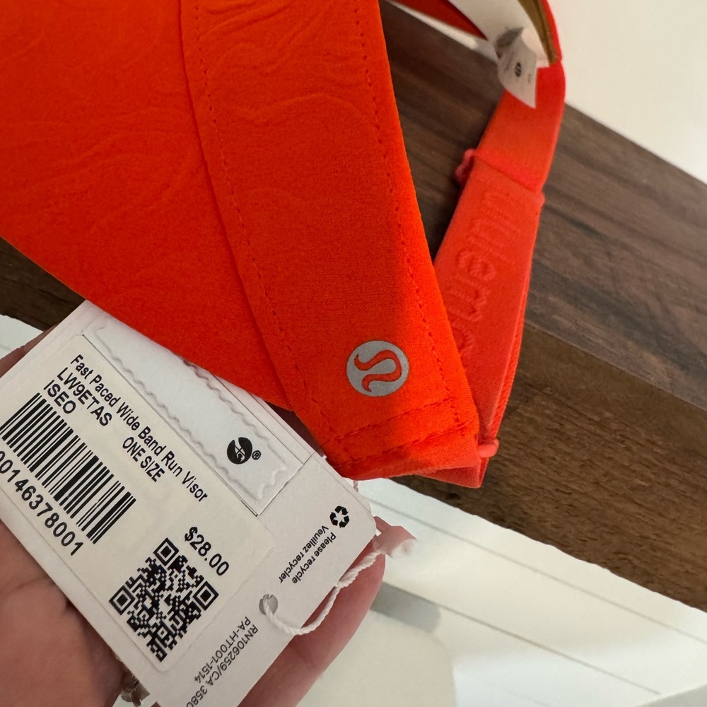 Lululemon Fast Paced Wide Band Running Visor NWT One Size - Picture 4 of 5